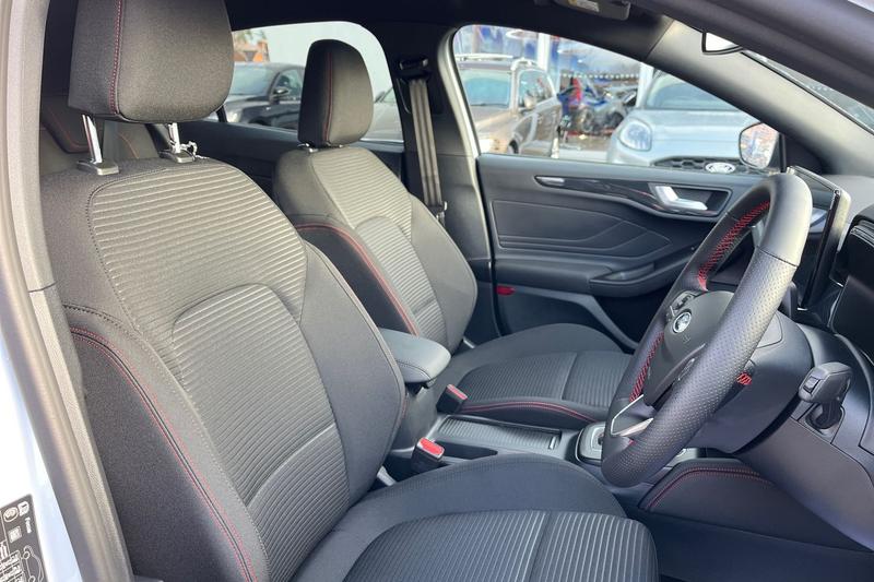 Used Ford Focus 2025 for sale - 77301232: Photo 17