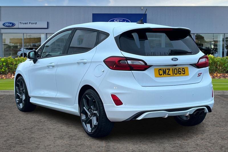 Used Ford Fiesta 2023 for sale - 76355553: Photo 2
