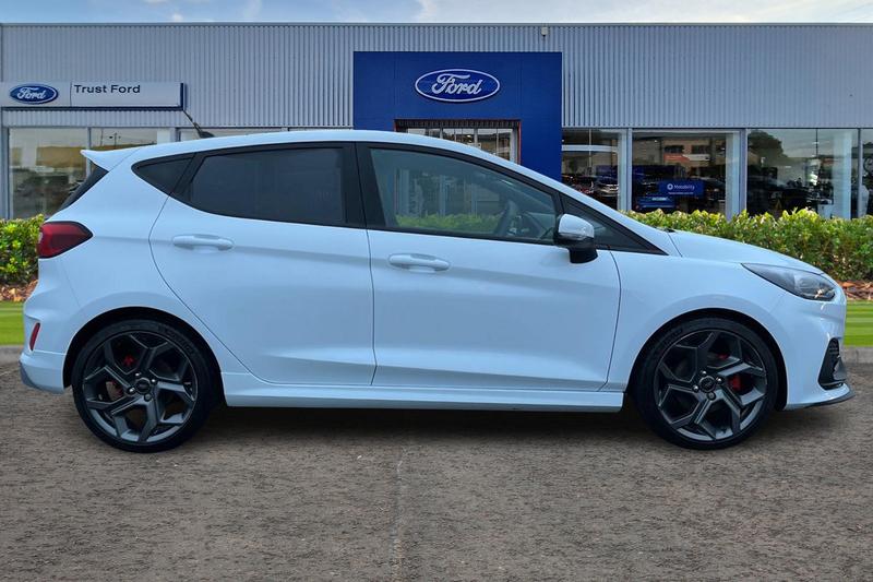 Used Ford Fiesta 2023 for sale - 76355553: Photo 3
