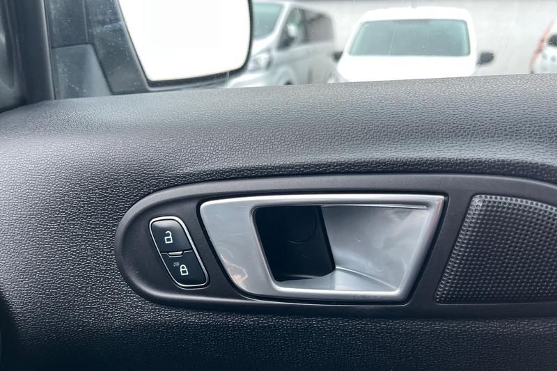 Used Ford Ecosport 2018 for sale - 76904620: Photo 38