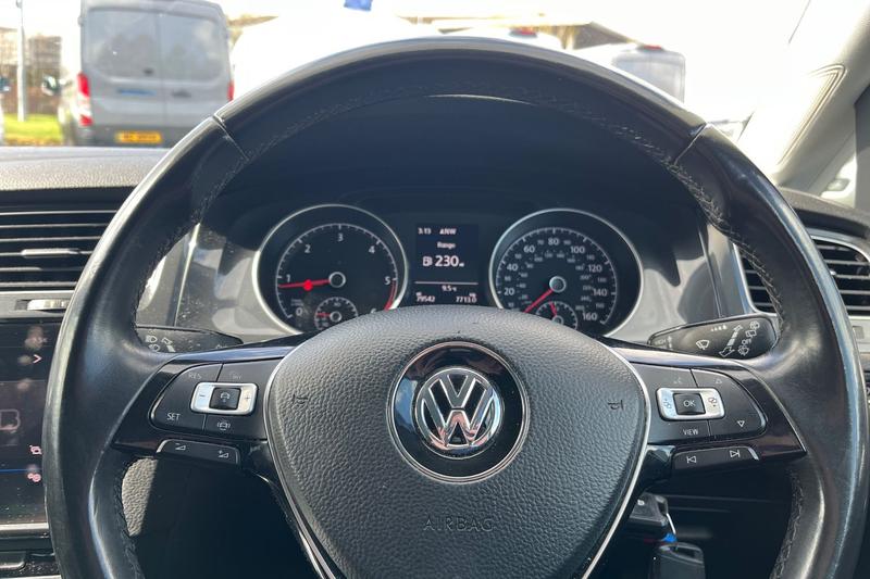 Used Volkswagen Golf for sale - 78186405: Photo 12