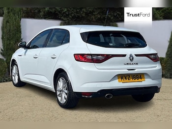 Used Renault Megane 2017 for sale - 78486745: Photo