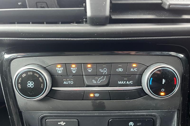 Used Ford Ecosport 2023 for sale - 78001229: Photo 34