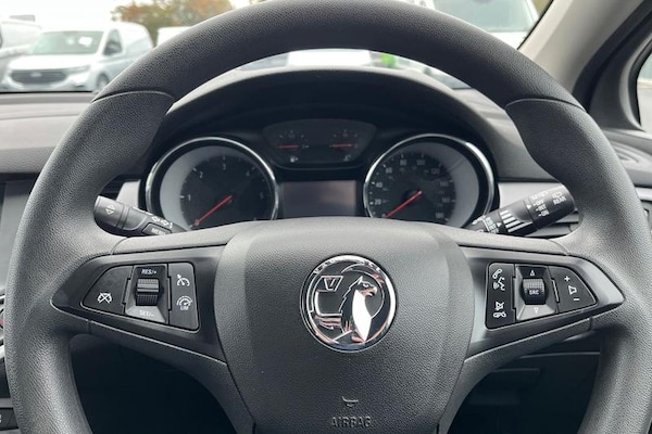 Used Vauxhall Astra 2017 for sale - 76255428: Photo 12