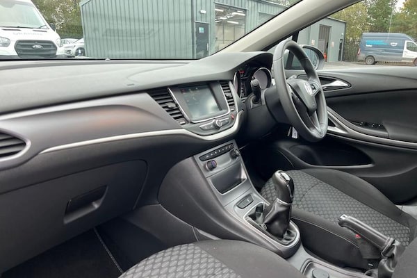 Used Vauxhall Astra 2017 for sale - 76255428: Photo 18