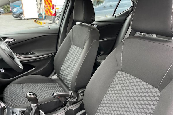Used Vauxhall Astra 2017 for sale - 76255428: Photo 19