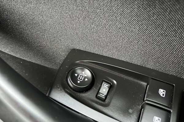 Used Vauxhall Astra 2017 for sale - 76255428: Photo 40