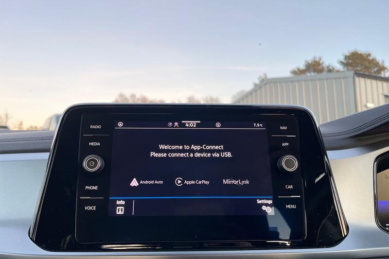 Used Volkswagen T-Roc 2022 for sale - 76703200: Photo 31