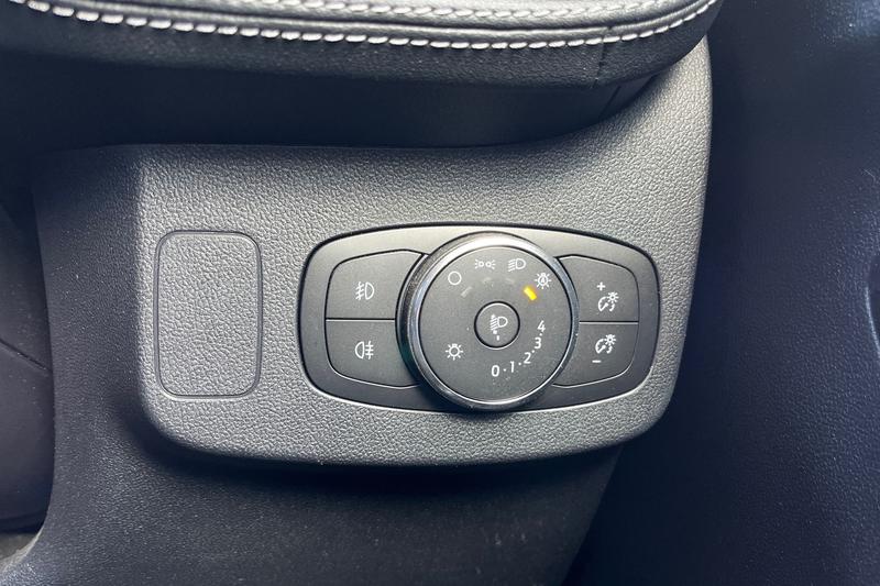 Used Ford Puma 2023 for sale - 76079872: Photo 28