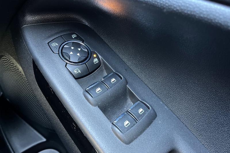 Used Ford Ecosport 2023 for sale - 77225809: Photo 16