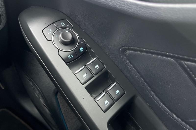 Used Ford Focus 2022 for sale - 76862424: Photo 16