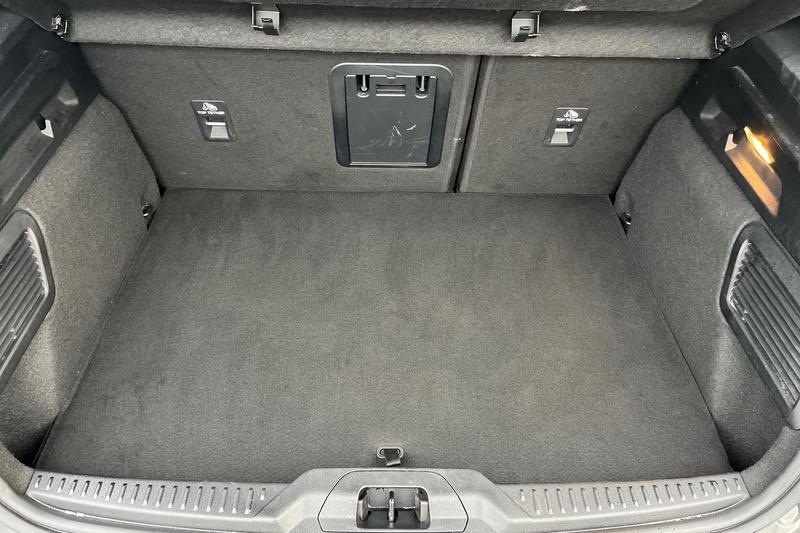 Used Ford Focus 2022 for sale - 76862424: Photo 21