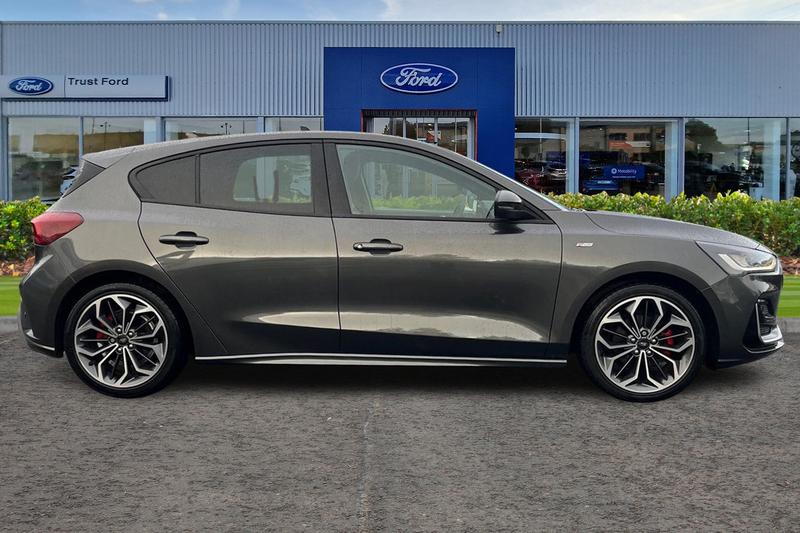 Used Ford Focus 2022 for sale - 76862424: Photo 3