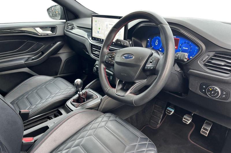 Used Ford Focus 2022 for sale - 76862424: Photo 9