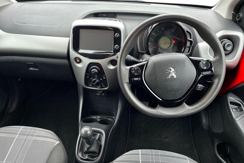 Used Peugeot 108 2017 for sale - 77064066: Photo 11