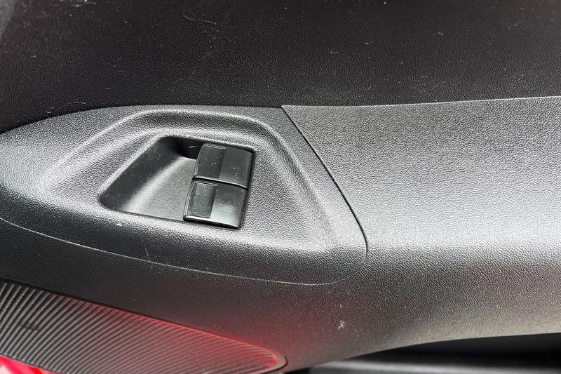 Used Peugeot 108 2017 for sale - 77064066: Photo 16