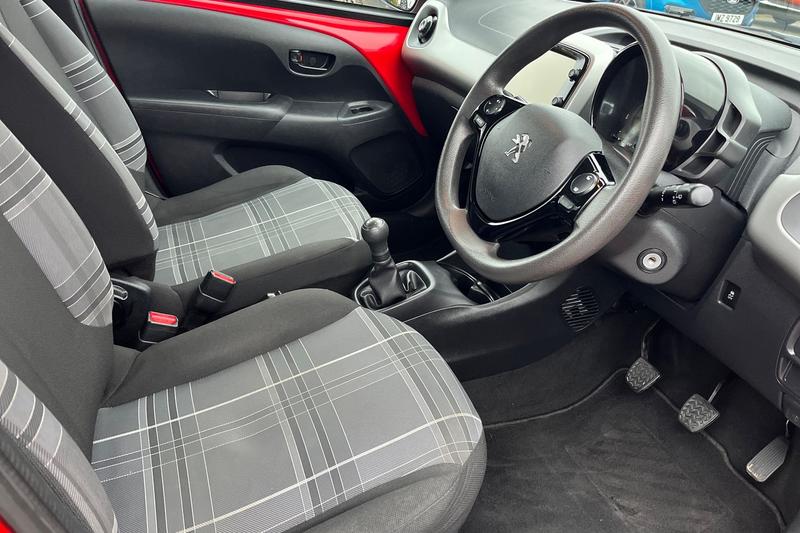 Used Peugeot 108 2017 for sale - 77064066: Photo 17