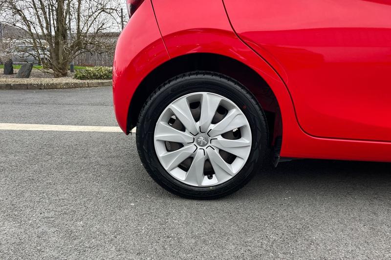 Used Peugeot 108 2017 for sale - 77064066: Photo 8