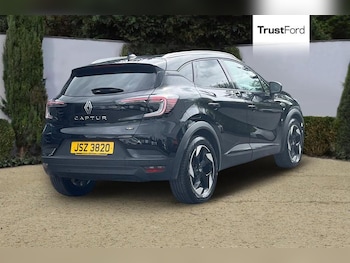 Used Renault Captur 2025 for sale - 78618534: Photo