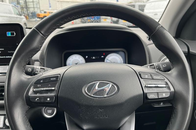 Used Hyundai KONA 2023 for sale - 78048975: Photo 12