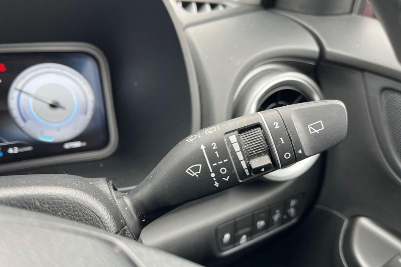 Used Hyundai KONA 2023 for sale - 78048975: Photo 15