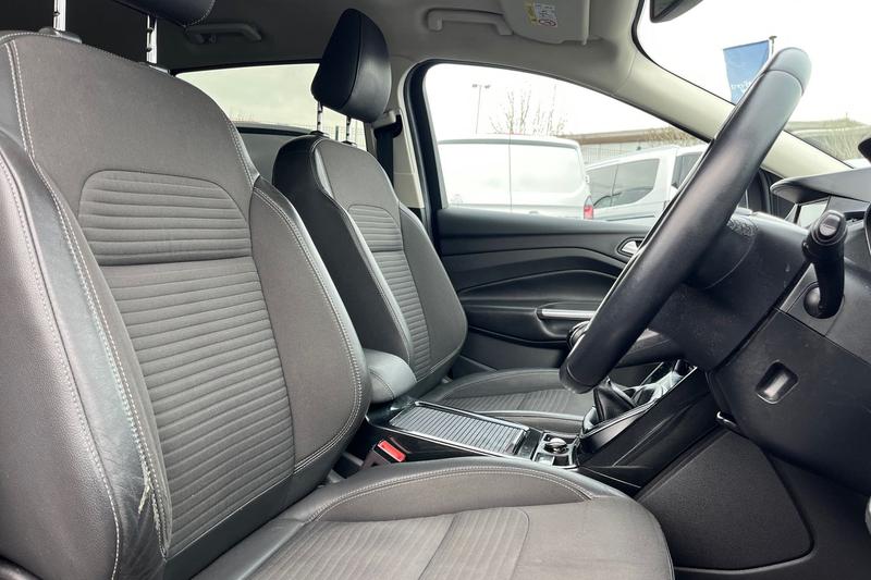 Used Ford Kuga 2018 for sale - 77935045: Photo 17