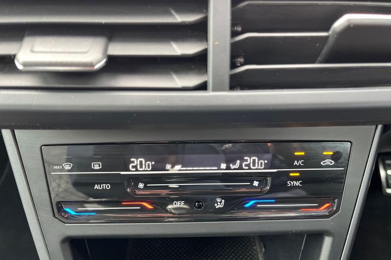 Used Volkswagen Polo 2024 for sale - 78109479: Photo 38