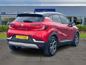Used Renault Captur 2023 for sale - 78463076: Photo
