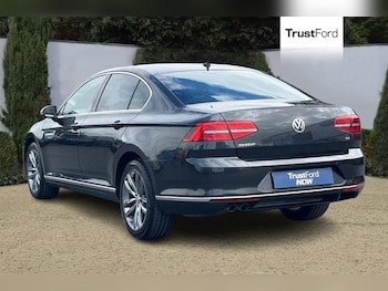 Used Volkswagen Passat 2018 for sale - 79448908: Photo