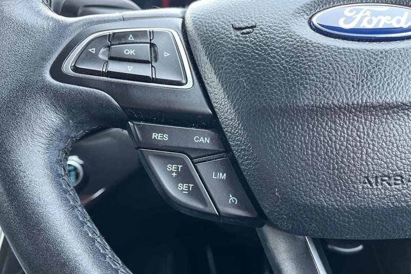 Used Ford Kuga 2018 for sale - 77117435: Photo 38