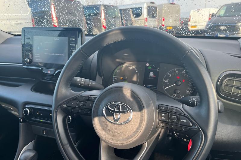 Used Toyota Yaris 2022 for sale - 76826079: Photo 12