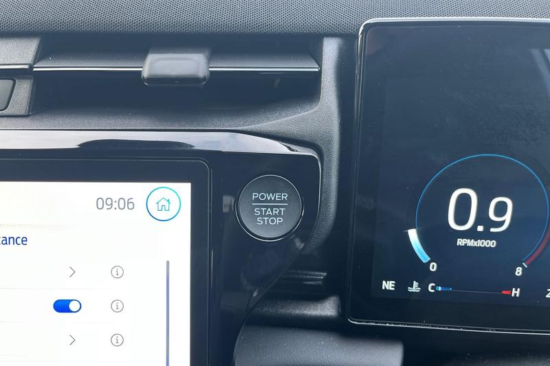 Used Ford Puma 2025 for sale - 78102394: Photo 40