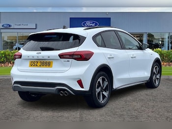 Used Ford Focus 2022 for sale - 76101760: Photo 4