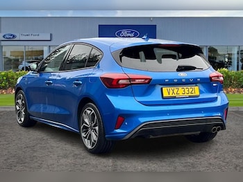 Used Ford Focus 2022 for sale - 77218182: Photo