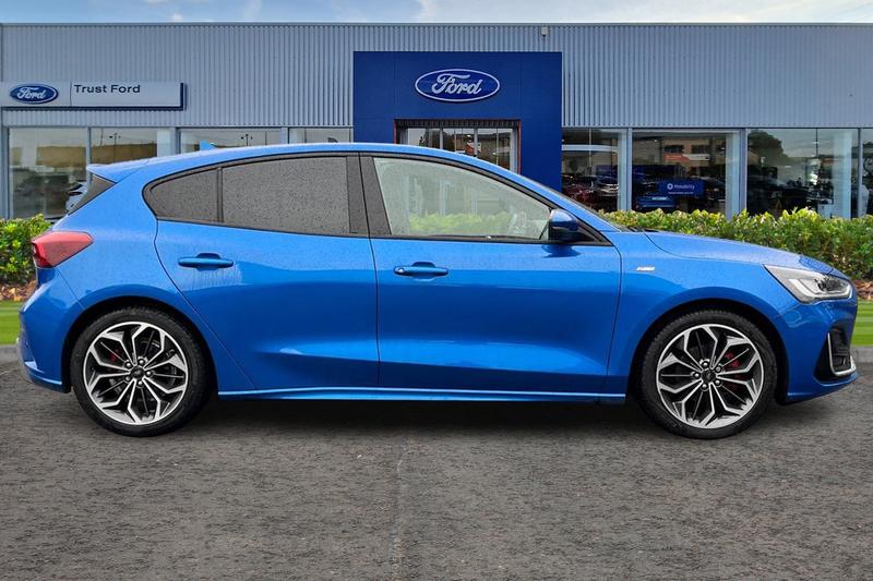 Used Ford Focus 2022 for sale - 77218182: Photo 3