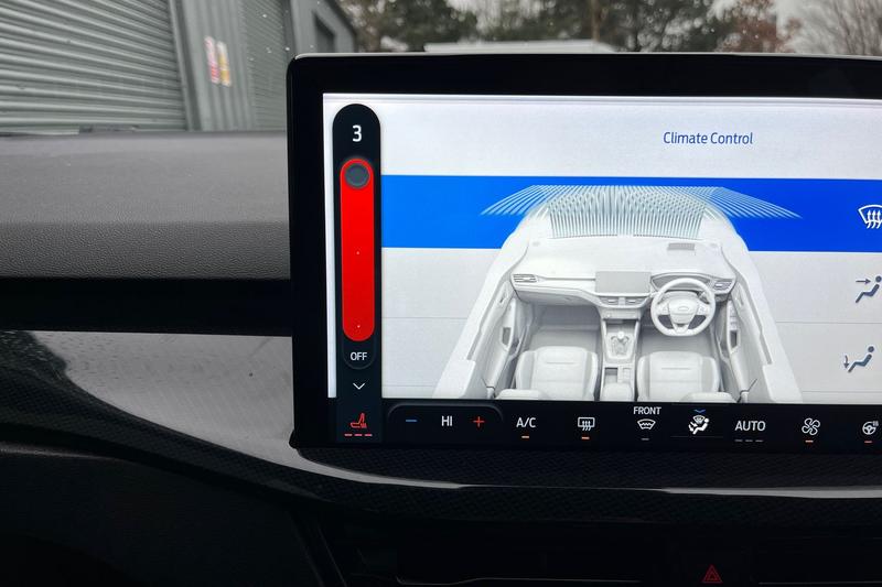 Used Ford Focus 2022 for sale - 77218182: Photo 30