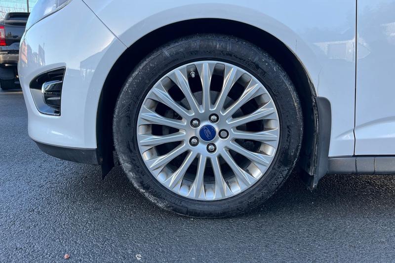 Used Ford C-Max 2014 for sale - 77204945: Photo 8