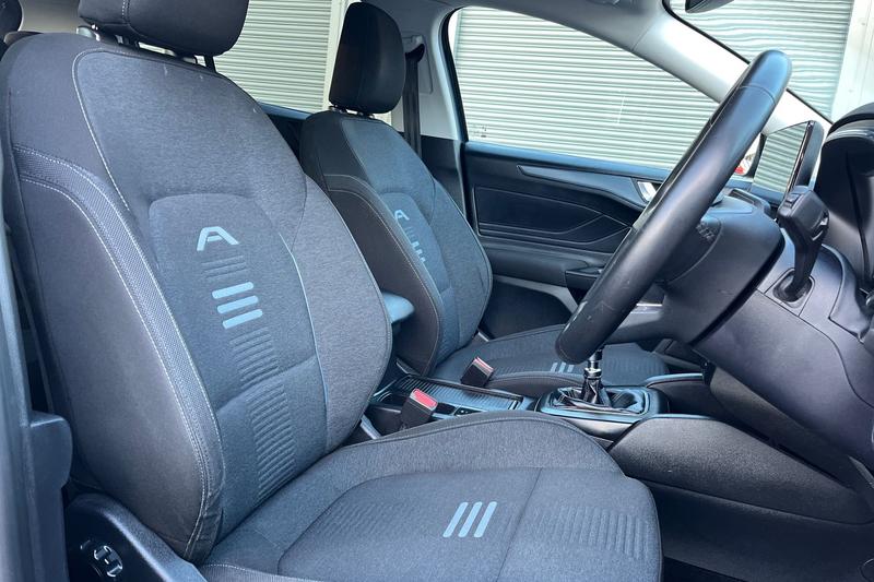 Used Ford Focus 2023 for sale - 77211016: Photo 17