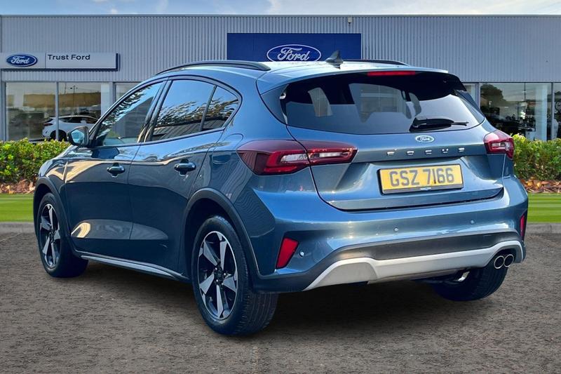 Used Ford Focus 2023 for sale - 77211016: Photo 2