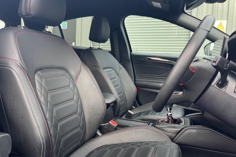 Used Ford Focus 2022 for sale - 76467740: Photo 17