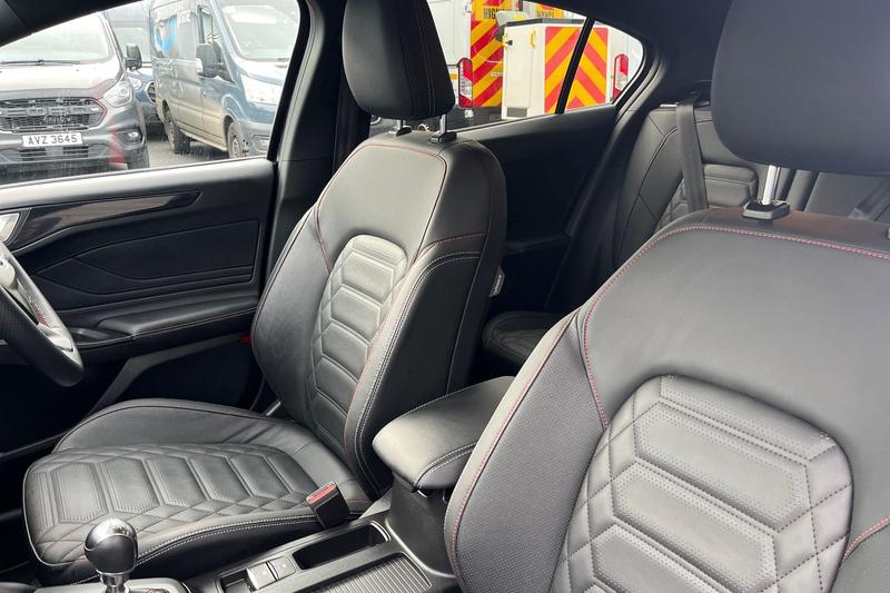 Used Ford Focus 2022 for sale - 76467740: Photo 19