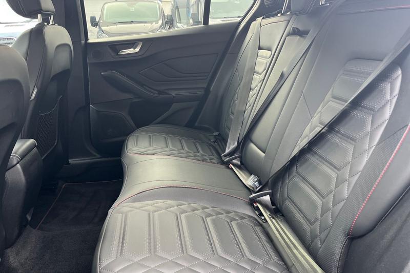 Used Ford Focus 2022 for sale - 76467740: Photo 20