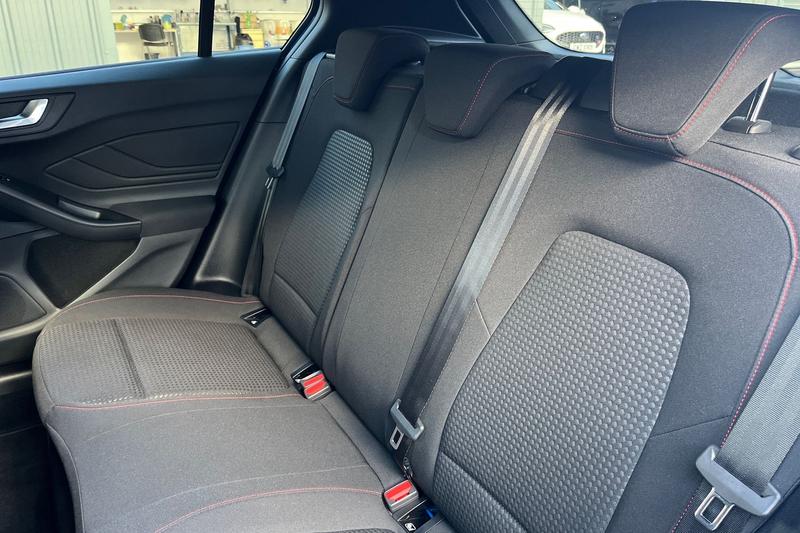 Used Ford Focus 2022 for sale - 76394089: Photo 20