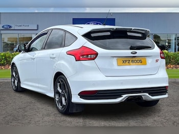 Used Ford Focus 2015 for sale - 78329569: Photo