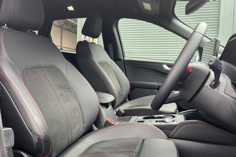 Used Ford Kuga 2025 for sale - 77653705: Photo 17