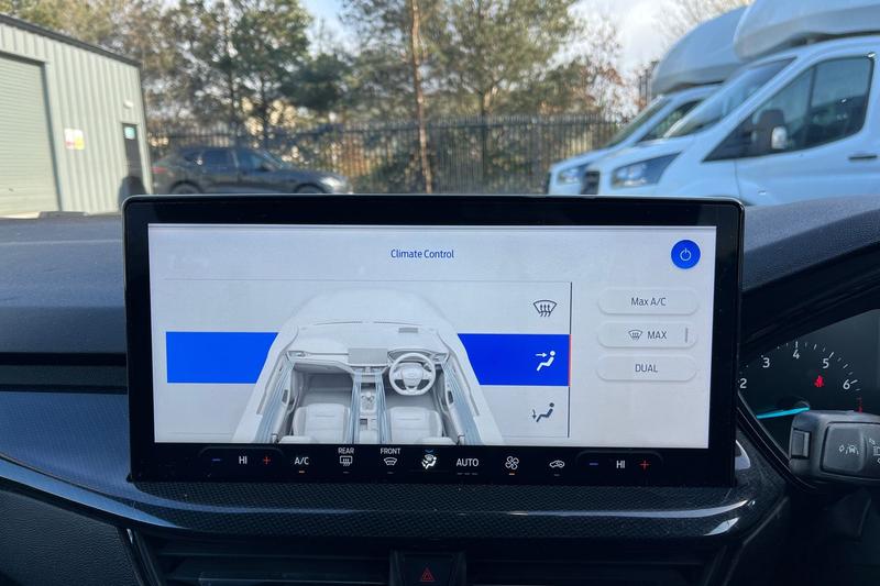 Used Ford Focus 2023 for sale - 78021257: Photo 33