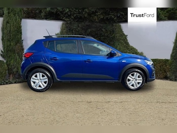 Used Dacia Sandero Stepway 2023 for sale - 78984683: Photo