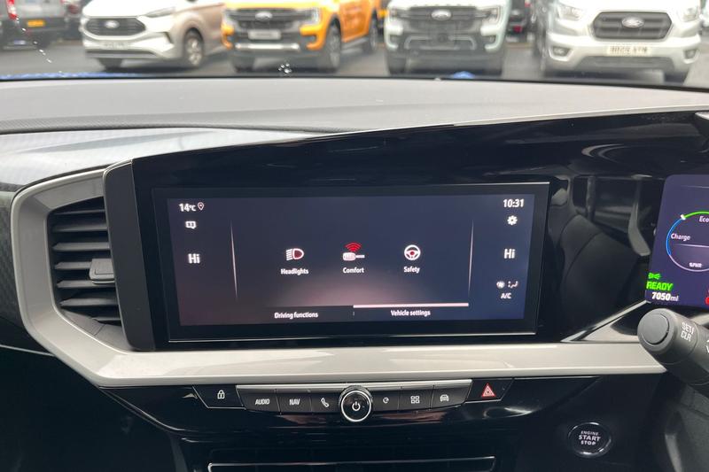 Used Vauxhall Mokka Electric 2023 for sale - 76895428: Photo 36