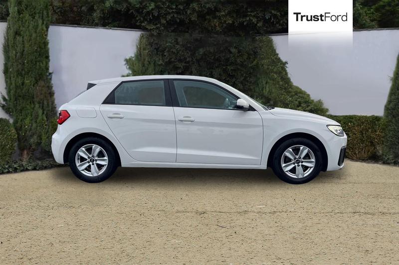 Used Audi A1 2022 for sale - 76641066: Photo 3
