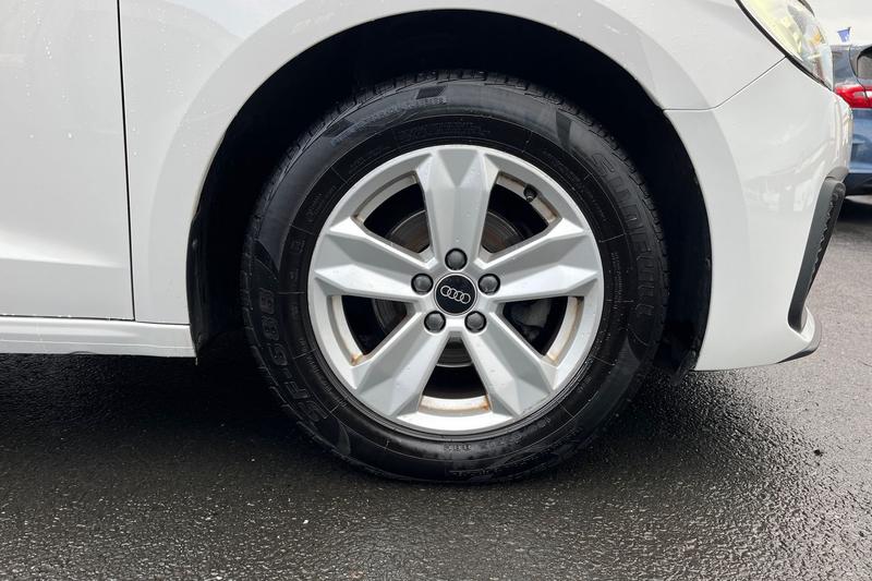 Used Audi A1 2022 for sale - 76641066: Photo 8